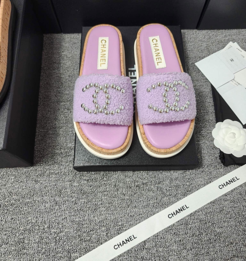 Ch*el slippers